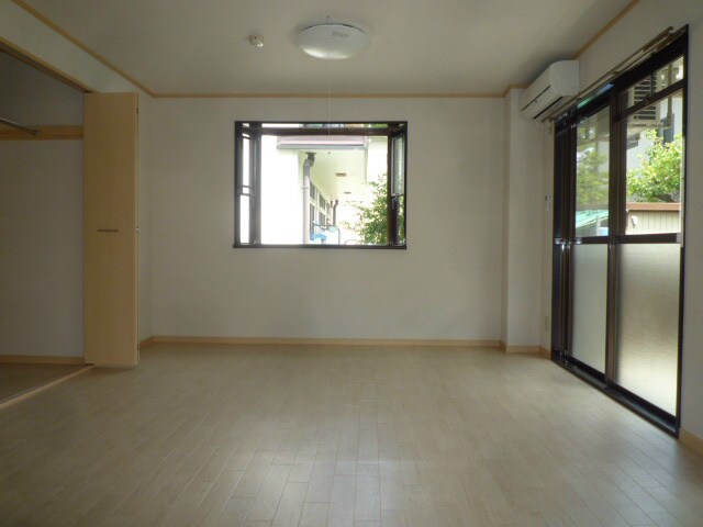 Limpiaメゾン・ド・リラの物件内観写真