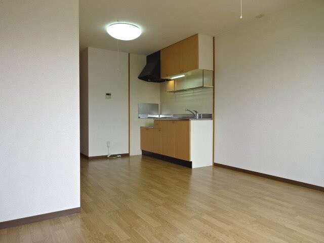 サープラス　ブライトの物件内観写真