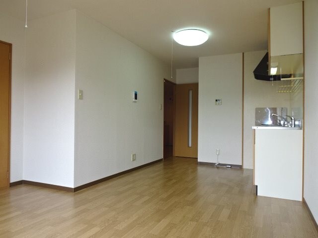 サープラス　ブライトの物件内観写真