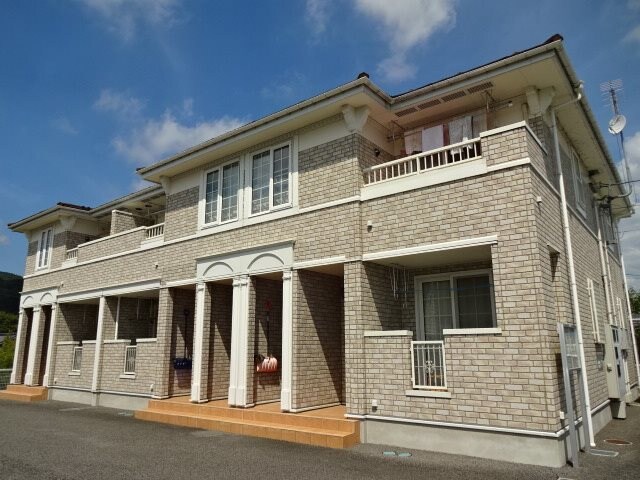 ブリッサの物件外観写真