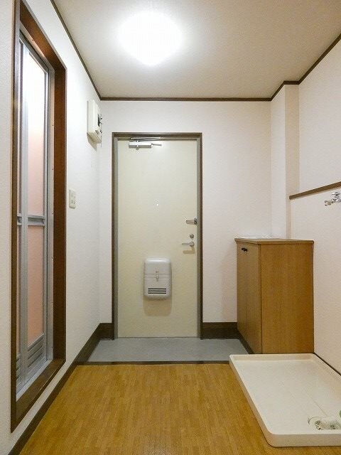 オリンピア原の物件内観写真