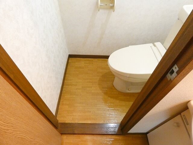 オリンピア原の物件内観写真