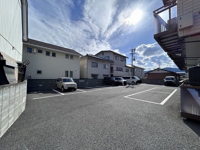 オリンピア原の物件内観写真