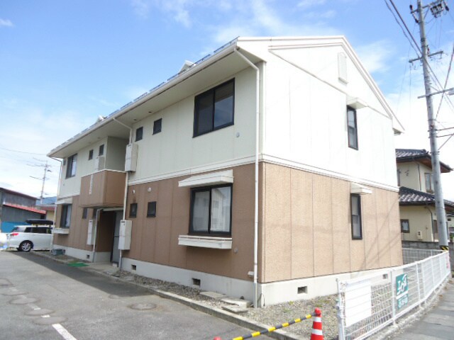 リベラルコートＡ棟の物件外観写真