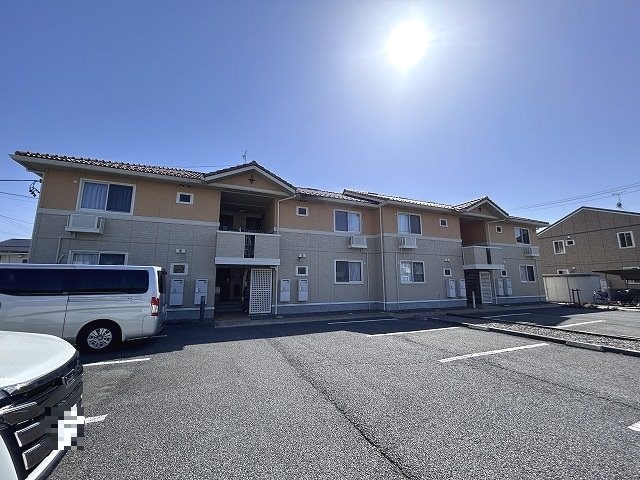 メゾン・リジェールＣの物件外観写真