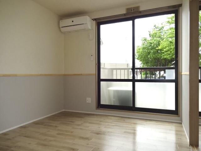 グリーンガルデン篠ノ井の物件内観写真