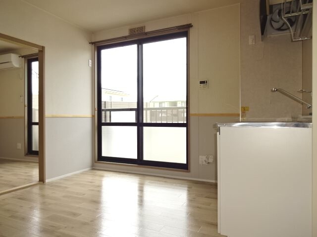 グリーンガルデン篠ノ井の物件内観写真