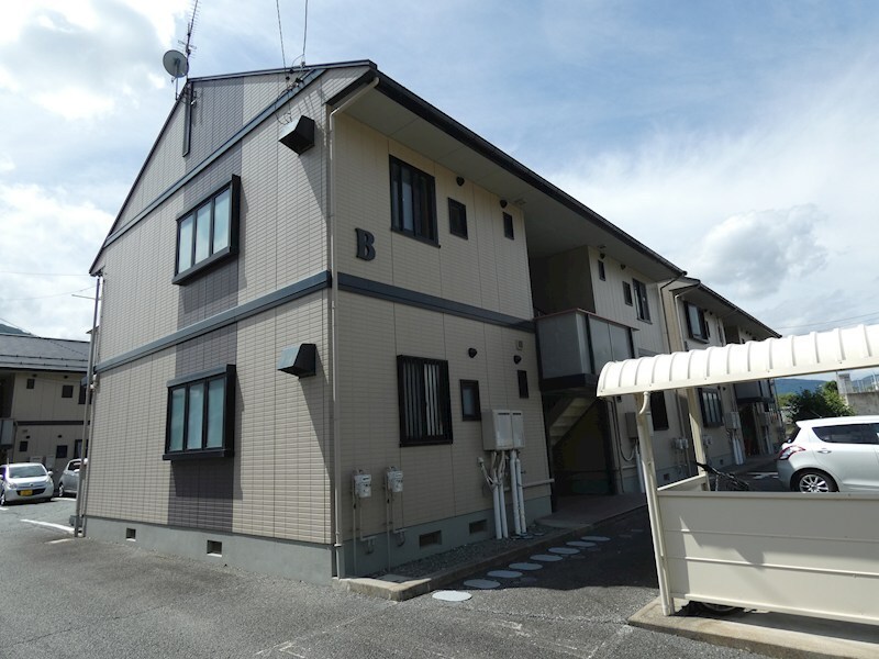 ベルメゾン徳間Ｂの物件外観写真