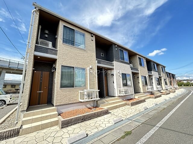 シャン・ド・フルールM Iの物件外観写真