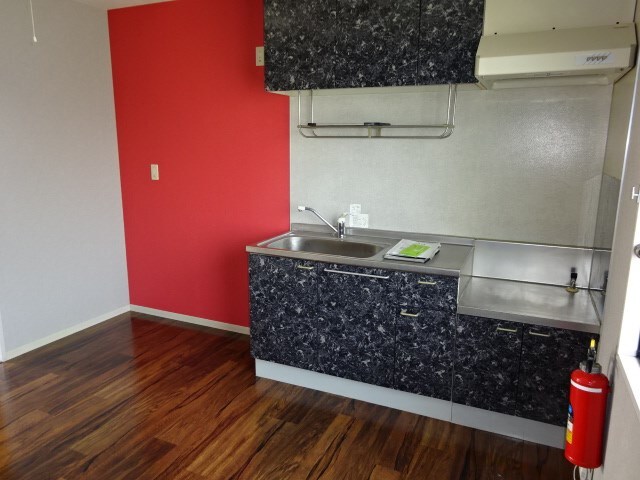 アベニューミキA棟の物件内観写真