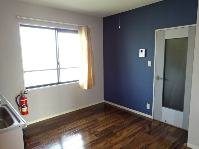 アベニューミキA棟の物件内観写真