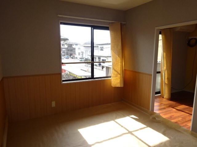 アベニューミキA棟の物件内観写真