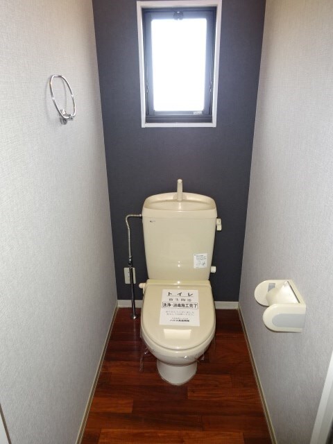 アベニューミキA棟の物件内観写真