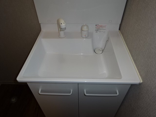 アベニューミキA棟の物件内観写真