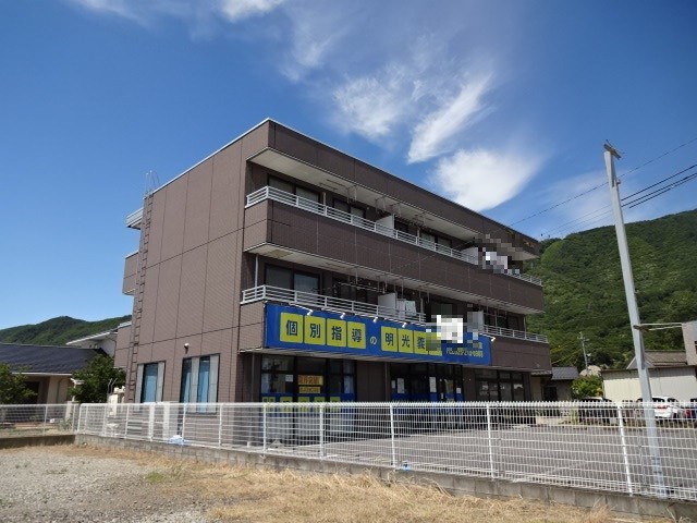 ミヤサンビルの物件外観写真