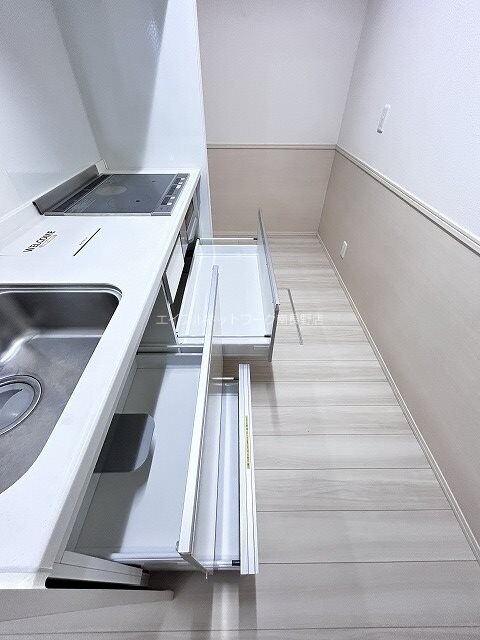 パーシモン三本柳の物件内観写真