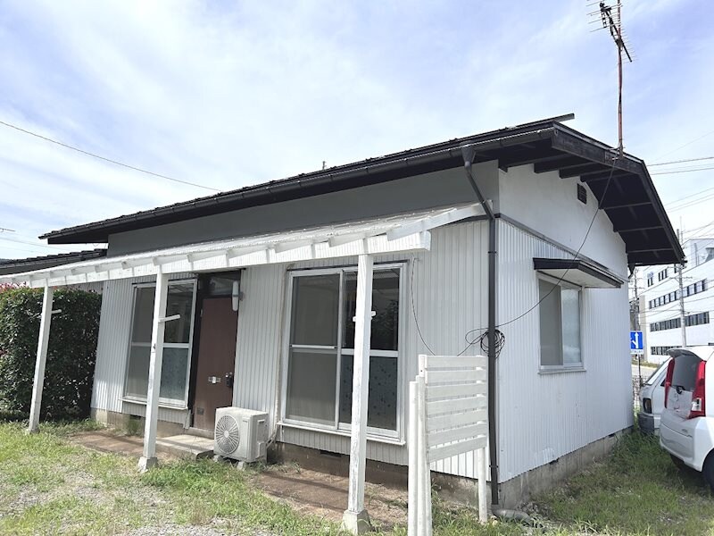 村澤貸家　東の物件外観写真