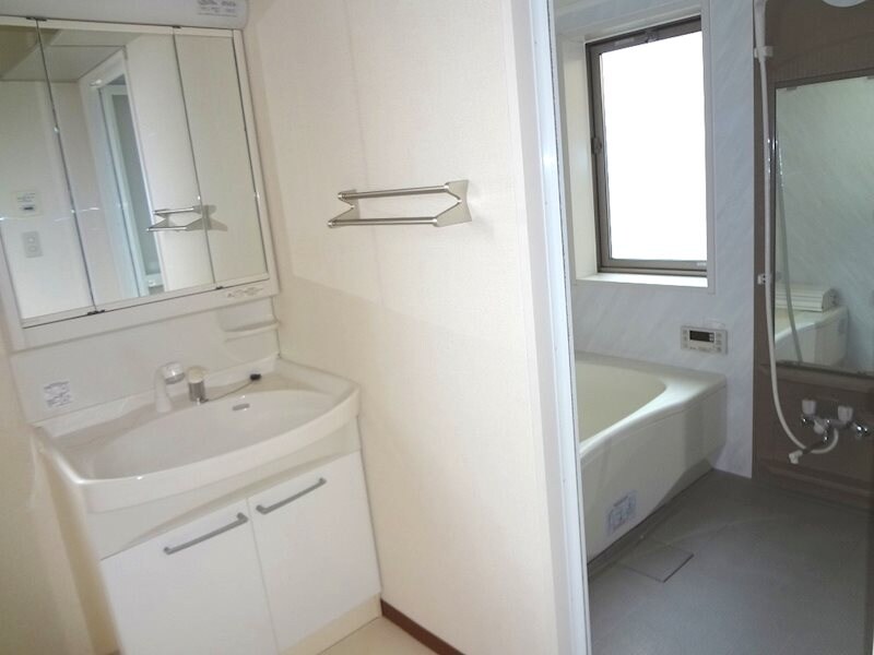 中村邸借家の物件内観写真