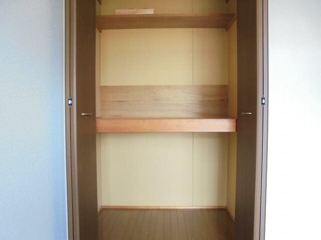 ハイツミレニアムの物件内観写真