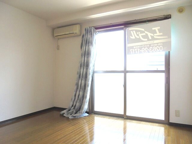 ハイツミレニアムの物件内観写真