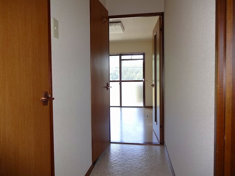 アメニティーヒルズこいわいの物件内観写真