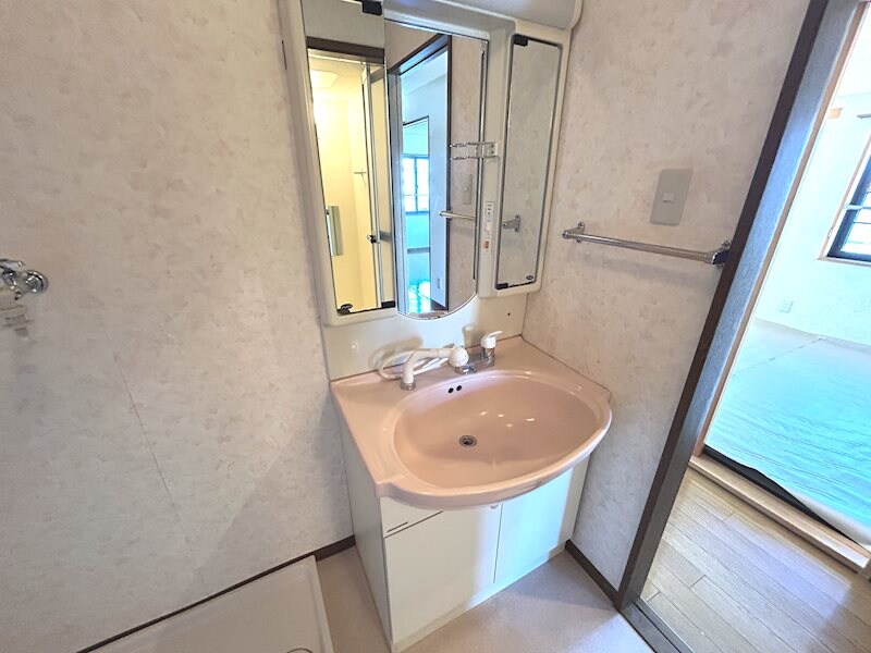 サンシャイン北松本の物件内観写真