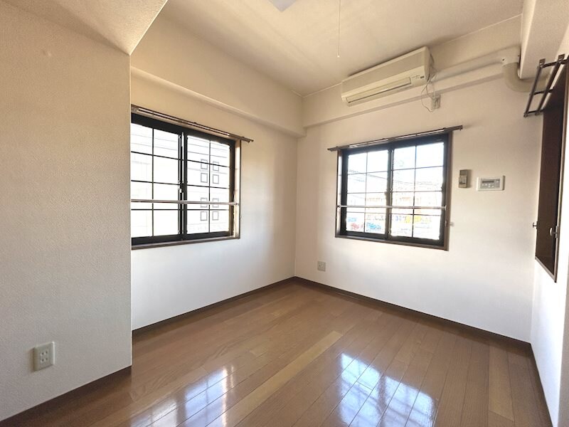 サンシャイン北松本の物件内観写真