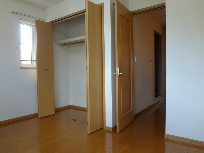 トゥー・ル・モンドCの物件内観写真