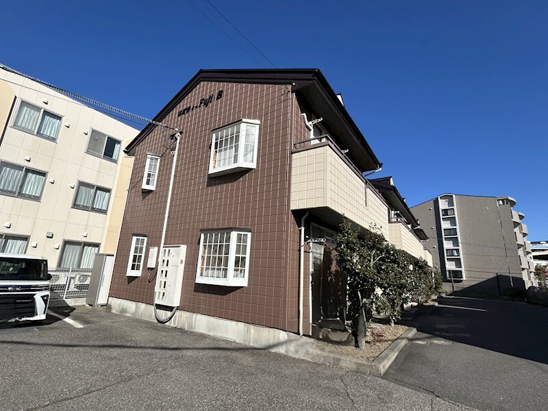 リバティーフジＢの物件外観写真