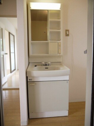 フレグランスアクローンの物件内観写真