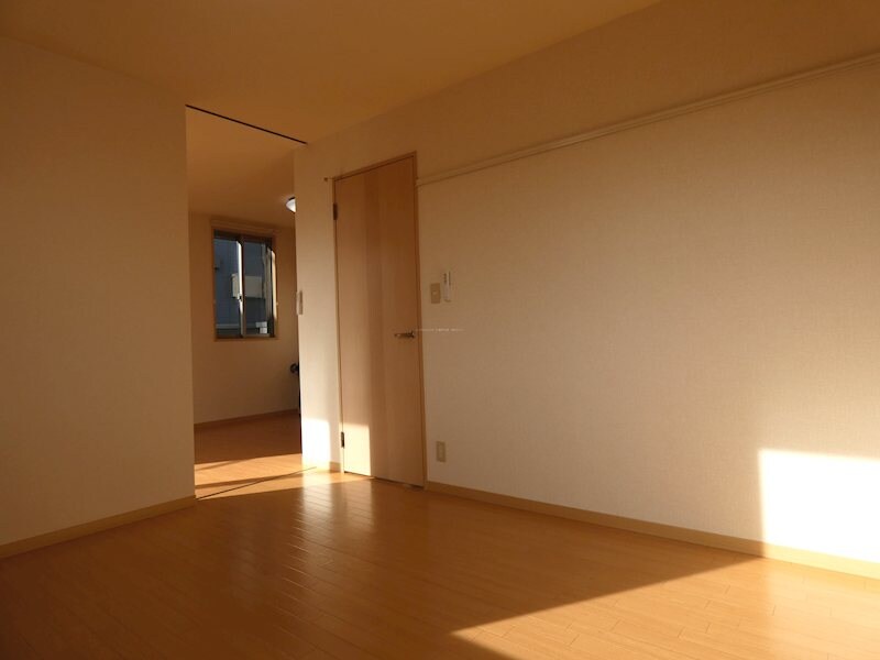 シャローム本郷B・Cの物件内観写真