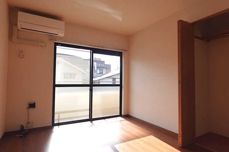 メゾン・ラ・ポルトの物件内観写真