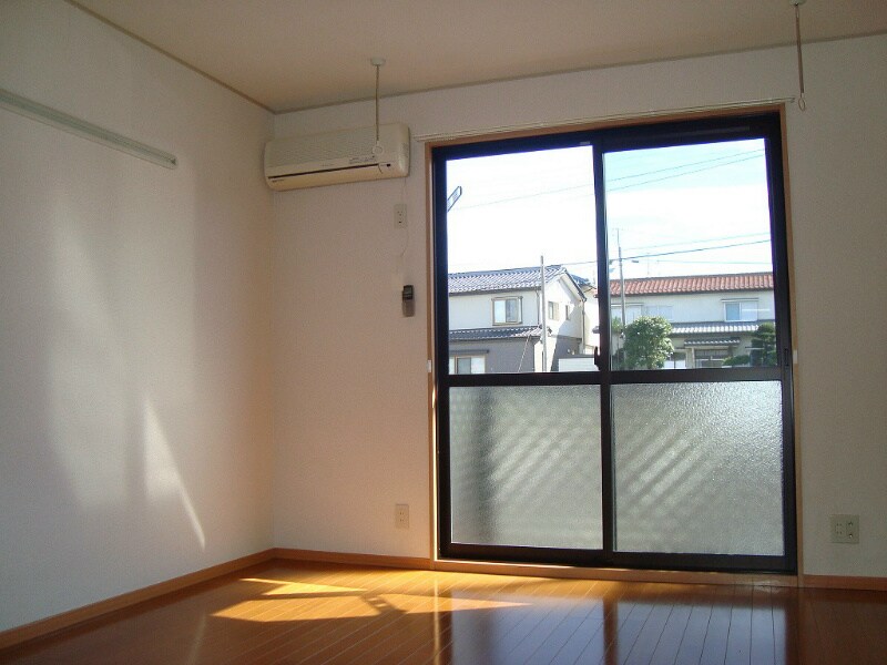 エクセレントタウン・村井Ａの物件内観写真