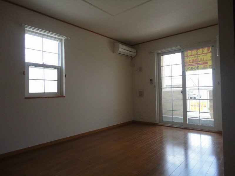 カルムプレインYamadaＡの物件内観写真