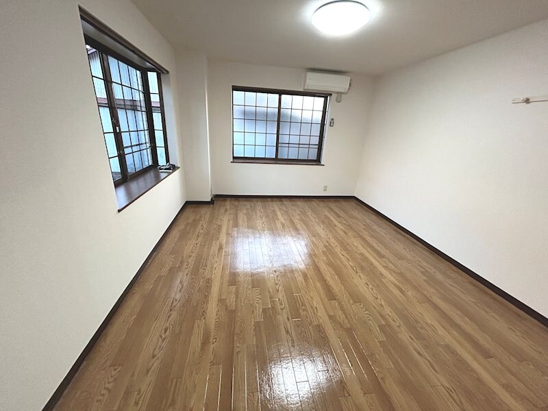 レジデンス北深志の物件内観写真