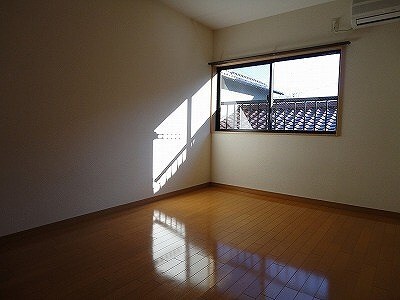 アーバンハウス深志の物件内観写真