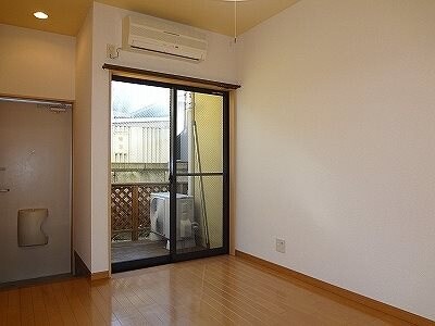 アーバンハウス深志の物件内観写真