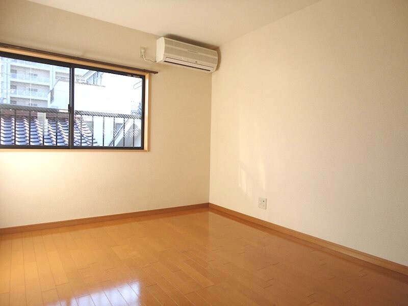 アーバンハウス深志の物件内観写真