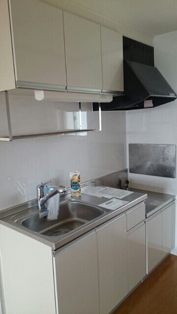 エルディム花水木東棟の物件内観写真