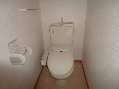 トゥー・ル・モンドＢの物件内観写真