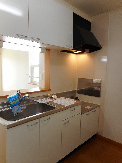 トゥー・ル・モンドＢの物件内観写真