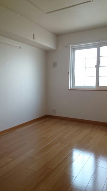 トゥー・ル・モンドＢの物件内観写真