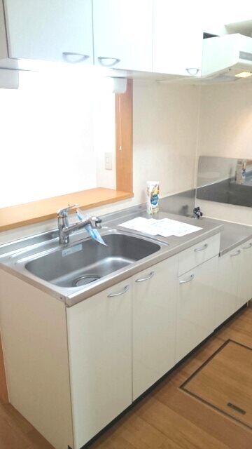 トゥー・ル・モンドＢの物件内観写真