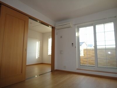 トゥー・ル・モンドＢの物件内観写真