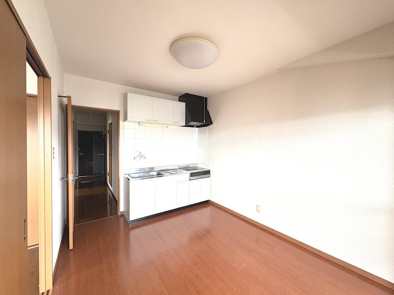 プリマベーラ島内の物件内観写真