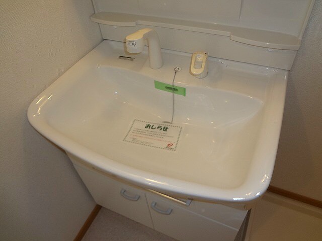 アイリスコートＢの物件内観写真