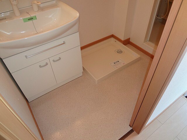 アイリスコートＢの物件内観写真