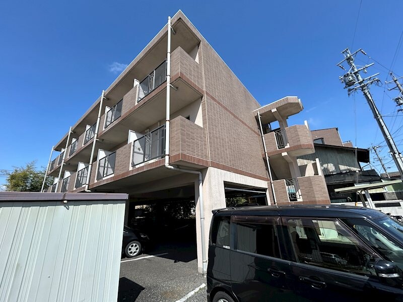 サンライズ北深志の物件外観写真