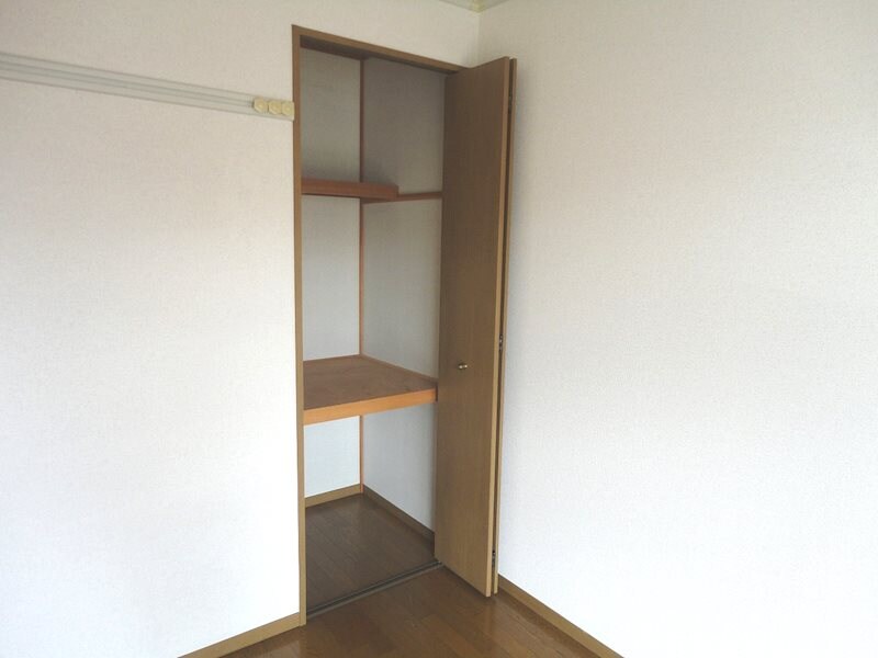 ボンビラス・ＨＯＳＯＮＯ　Ａ棟の物件内観写真