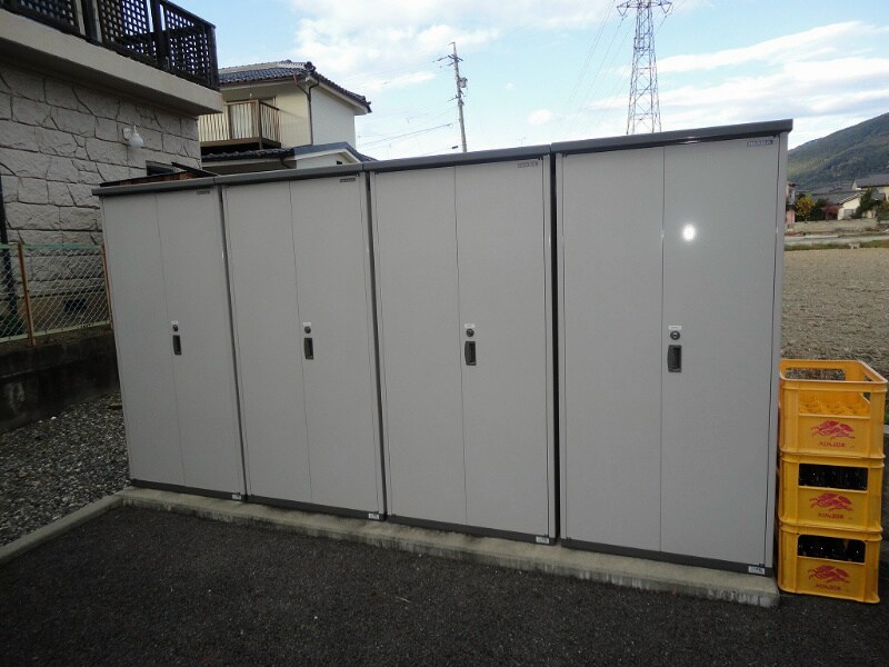 ヴィラ・エトワールBの物件内観写真